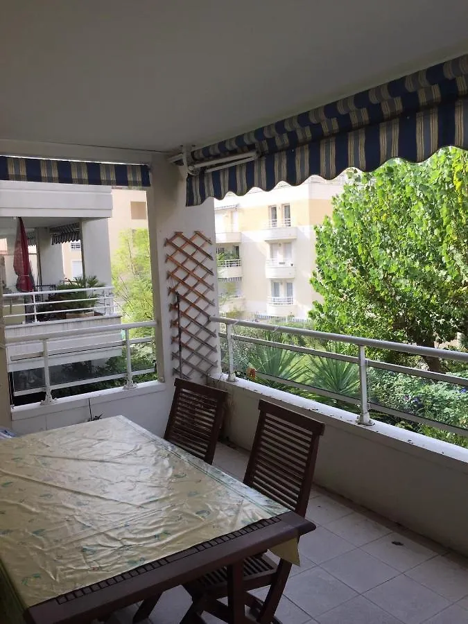 Royal Cannes Appartement 公寓